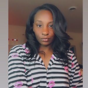 Meet your Posher, Seynabou